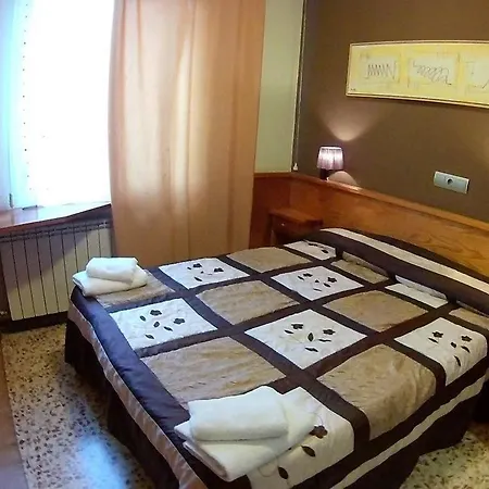 Fonda Galicia Guest house 2*