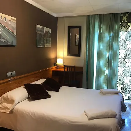Guest house Fonda Galicia Cardedeu